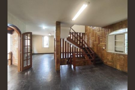 Sala de casa para alugar com 6 quartos, 460m² em Padre Eustáquio, Belo Horizonte