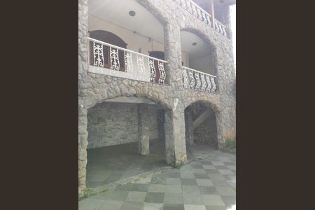 Casa para alugar com 460m², 6 quartos e 4 vagas