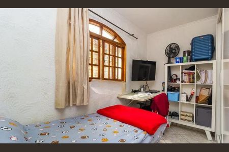 Casa à venda com 3 quartos, 200m² em Jardim Las Vegas, Santo André