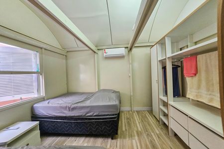 Casa para alugar com 170m², 2 quartos e 3 vagas
