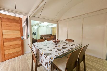 Casa para alugar com 2 quartos, 170m² em Jardim Virginia, Guarujá