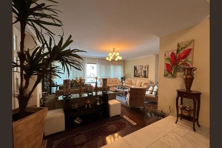 Apartamento à venda com 256m², 3 quartos e 3 vagas