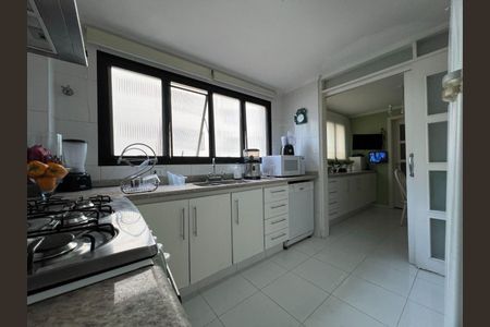 Apartamento à venda com 256m², 3 quartos e 3 vagas