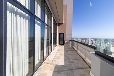 Studio para alugar com 46m², 1 quarto e 1 vaga Studio para alugar com 46m², 1 quarto e 1 vagaÀrea comum - Terraço