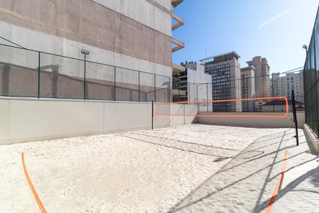 Studio para alugar com 46m², 1 quarto e 1 vaga Studio para alugar com 46m², 1 quarto e 1 vagaÁrea comum - quadra de areia