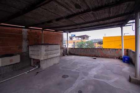 Casa para alugar com 150m², 2 quartos e sem vaga Casa para alugar com 150m², 2 quartos e sem vagaTerraço