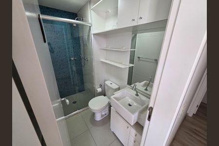 Banheiro de apartamento à venda com 2 quartos, 45m² em Jaguaré, São Paulo