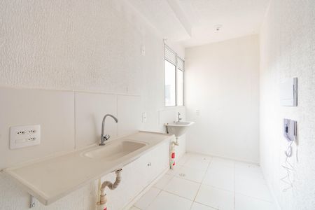 Apartamento para alugar com 44m², 2 quartos e 1 vaga