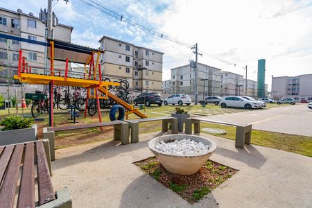Apartamento para alugar com 44m², 2 quartos e 1 vaga