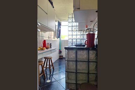 Apartamento à venda com 58m², 2 quartos e sem vagaCozinha