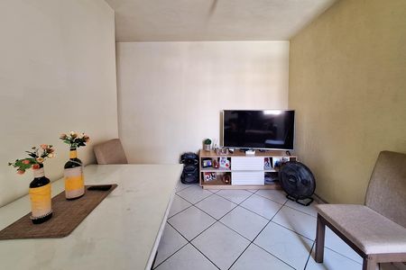 Apartamento à venda com 58m², 2 quartos e sem vagaSala