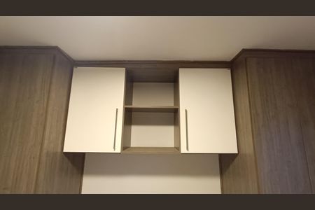 Apartamento para alugar com 68m², 1 quarto e 1 vaga Apartamento para alugar com 68m², 1 quarto e 1 vagaCloset quarto