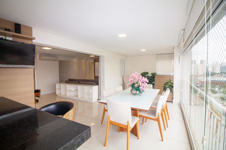 Apartamento para alugar com 130m², 3 quartos e 2 vagas Apartamento para alugar com 130m², 3 quartos e 2 vagasSala de Jantar / Varanda Gourmet