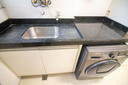 Apartamento para alugar com 130m², 3 quartos e 2 vagas Apartamento para alugar com 130m², 3 quartos e 2 vagasÁrea de Serviço