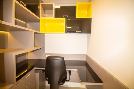Apartamento para alugar com 130m², 3 quartos e 2 vagas Apartamento para alugar com 130m², 3 quartos e 2 vagasEscritório