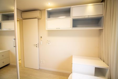 Apartamento para alugar com 130m², 3 quartos e 2 vagas Apartamento para alugar com 130m², 3 quartos e 2 vagasQuarto 2
