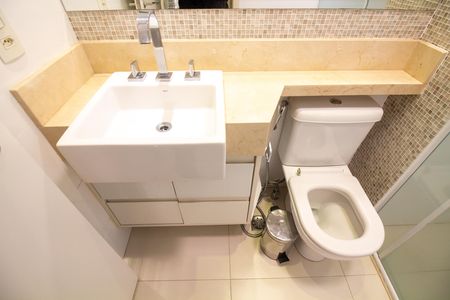 Apartamento para alugar com 130m², 3 quartos e 2 vagas Apartamento para alugar com 130m², 3 quartos e 2 vagasBanheiro