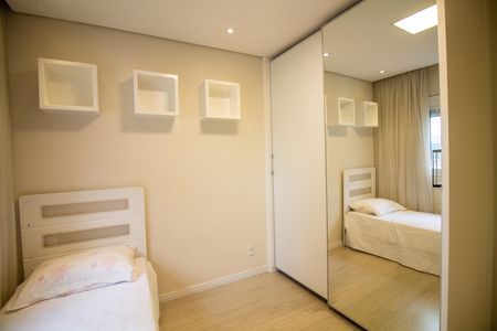 Apartamento para alugar com 130m², 3 quartos e 2 vagas Apartamento para alugar com 130m², 3 quartos e 2 vagasQuarto 2