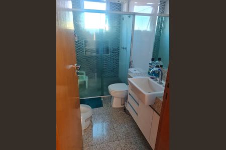 Apartamento à venda com 129m², 3 quartos e 3 vagas Apartamento à venda com 129m², 3 quartos e 3 vagasBanheiro