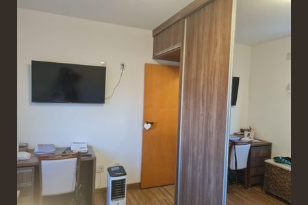 Apartamento à venda com 129m², 3 quartos e 3 vagas Apartamento à venda com 129m², 3 quartos e 3 vagasQuarto 1