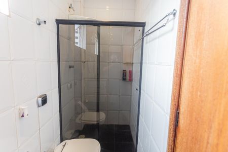 Apartamento à venda com 174m², 3 quartos e 2 vagas Apartamento à venda com 174m², 3 quartos e 2 vagasBanheiro da Suíte