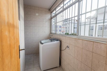 Apartamento à venda com 174m², 3 quartos e 2 vagas Apartamento à venda com 174m², 3 quartos e 2 vagasÁrea de Serviço