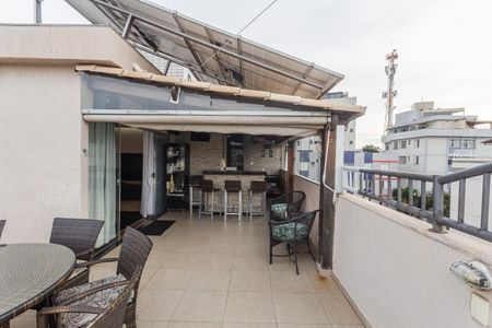 Apartamento à venda com 174m², 3 quartos e 2 vagas Apartamento à venda com 174m², 3 quartos e 2 vagasCobertura Gourmet