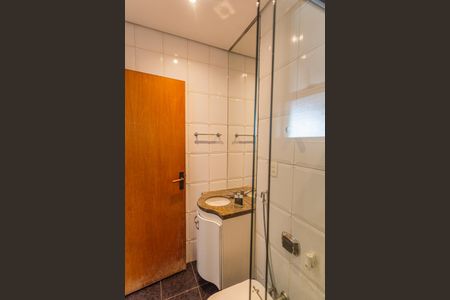 Apartamento à venda com 174m², 3 quartos e 2 vagas Apartamento à venda com 174m², 3 quartos e 2 vagasBanheiro Social 2 na Cobertura Gourmet
