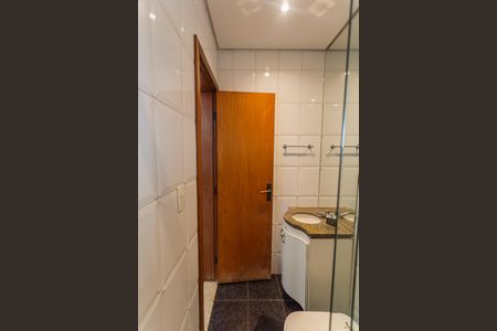 Apartamento à venda com 174m², 3 quartos e 2 vagas Apartamento à venda com 174m², 3 quartos e 2 vagasBanheiro Social 2 na Cobertura Gourmet