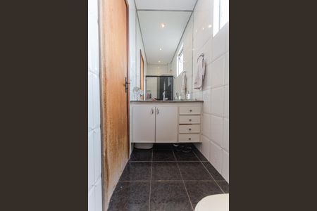 Apartamento à venda com 174m², 3 quartos e 2 vagas Apartamento à venda com 174m², 3 quartos e 2 vagasBanheiro da Suíte