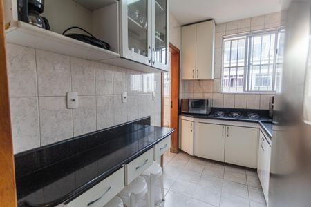 Apartamento à venda com 174m², 3 quartos e 2 vagas Apartamento à venda com 174m², 3 quartos e 2 vagasCozinha