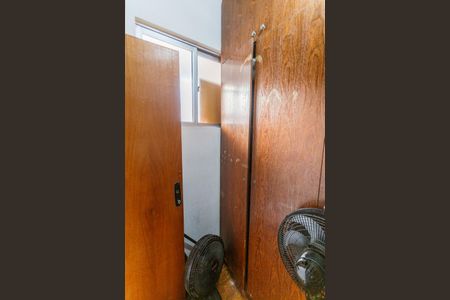 Apartamento à venda com 174m², 3 quartos e 2 vagas Apartamento à venda com 174m², 3 quartos e 2 vagasQuarto de Serviço