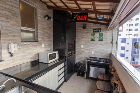 Apartamento à venda com 174m², 3 quartos e 2 vagas Apartamento à venda com 174m², 3 quartos e 2 vagasCobertura Gourmet