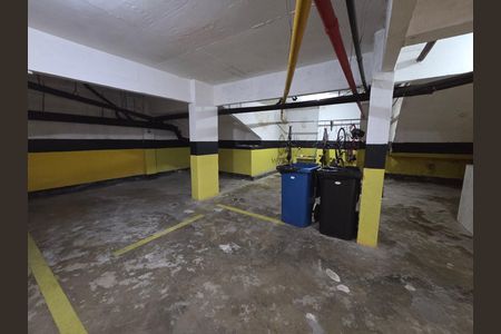 Apartamento para alugar com 44m², 1 quarto e 1 vaga Apartamento para alugar com 44m², 1 quarto e 1 vagaGaragem
