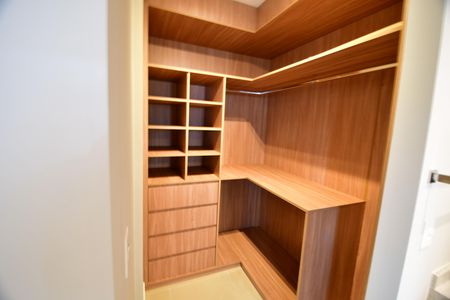 Studio para alugar com 46m², 1 quarto e 1 vagaQuarto - Armários