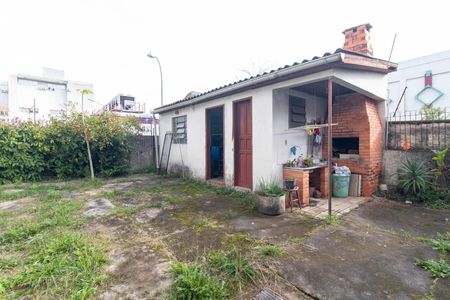 Casa à venda com 99m², 2 quartos e 2 vagasQuintal