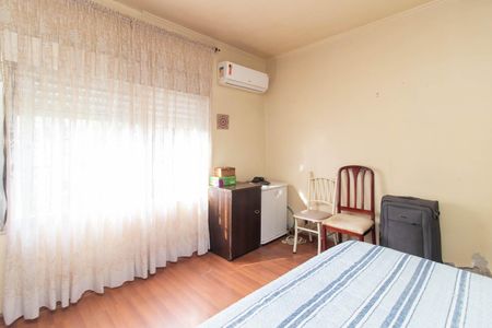 Quarto 1 de casa à venda com 2 quartos, 99m² em Jardim Botânico, Porto Alegre