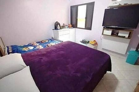 Casa à venda com 4 quartos, 200m² em Nova Gerti, São Caetano do Sul