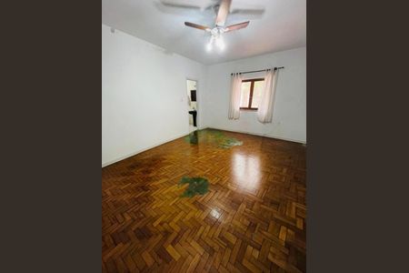 Casa à venda com 3 quartos, 250m² em Itaim Bibi, São Paulo