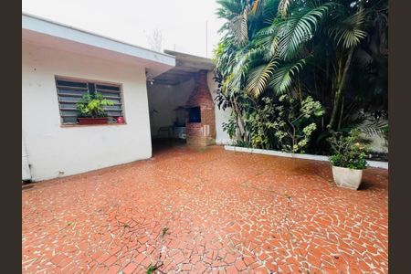 Casa à venda com 250m², 3 quartos e 6 vagas