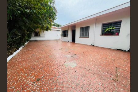 Casa à venda com 250m², 3 quartos e 6 vagas