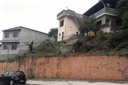 Casa à venda com 3 quartos, 120m² em Jardim Peri, São Paulo