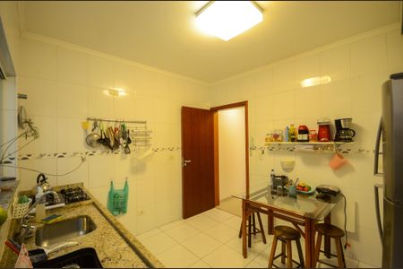 Casa à venda com 95m², 2 quartos e 1 vaga Casa à venda com 95m², 2 quartos e 1 vagaCozinha