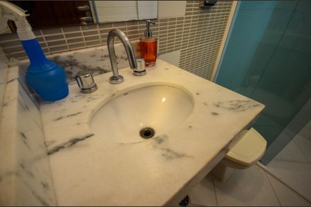 Casa à venda com 95m², 2 quartos e 1 vaga Casa à venda com 95m², 2 quartos e 1 vagaSuíte 2 - Banheiro