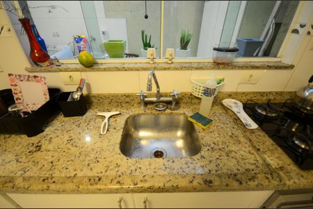 Casa à venda com 95m², 2 quartos e 1 vaga Casa à venda com 95m², 2 quartos e 1 vagaCozinha