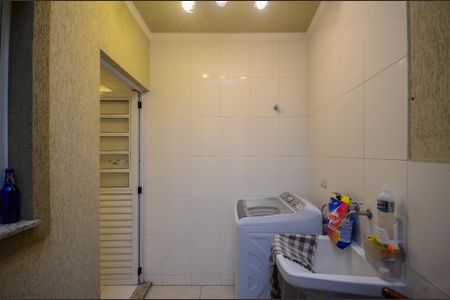 Casa à venda com 95m², 2 quartos e 1 vaga Casa à venda com 95m², 2 quartos e 1 vagaÁrea de Serviço