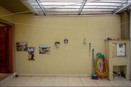 Casa à venda com 95m², 2 quartos e 1 vaga Casa à venda com 95m², 2 quartos e 1 vagaGaragem