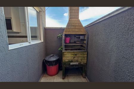 Casa de condomínio à venda com 110m², 2 quartos e 1 vaga