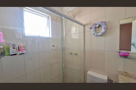 Casa de condomínio à venda com 110m², 2 quartos e 1 vaga