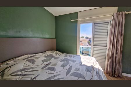 Casa de condomínio à venda com 110m², 2 quartos e 1 vaga